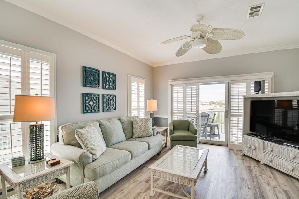 Dolphin Harbor Orange Beach Condo w/ Beach Access! House in Orange Beach
