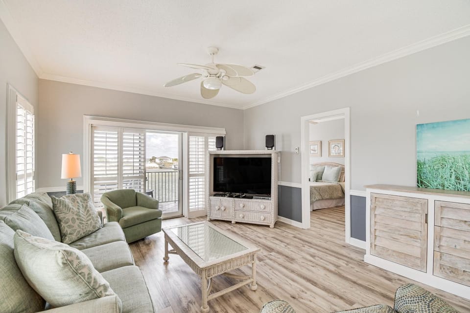 Dolphin Harbor Orange Beach Condo w/ Beach Access! House in Orange Beach