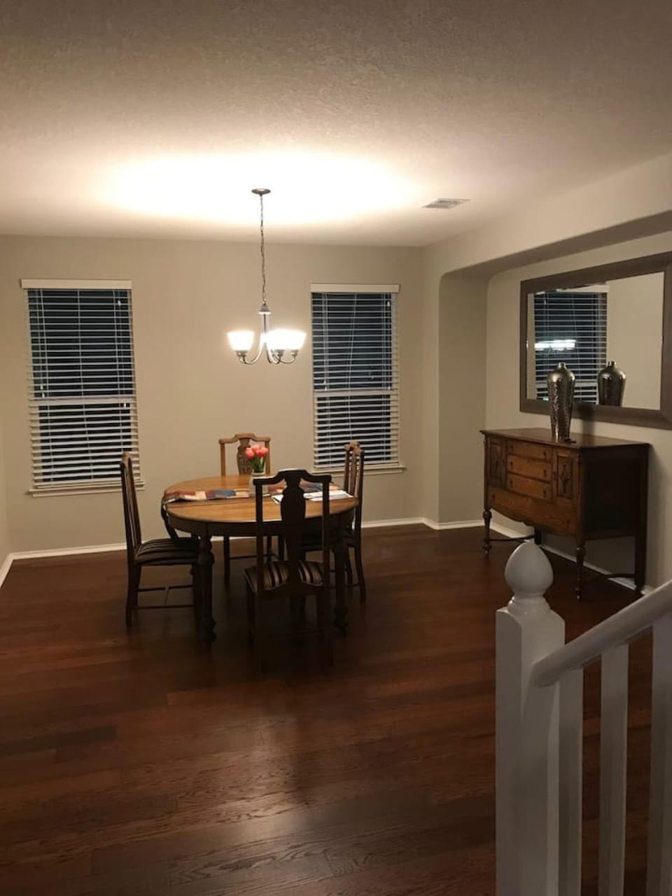 Luxury 4 BR home with Pool near attractions (Cobbl.) Villa in San Antonio