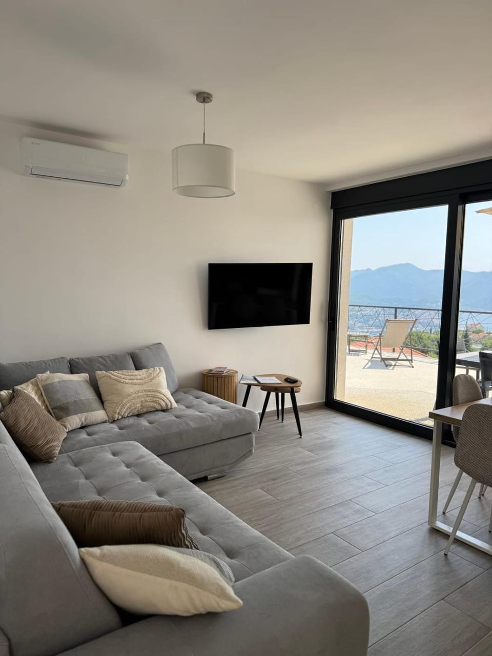 Bay View Village - Villa Eléanore 1 Apartment in Montenegro