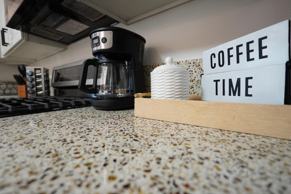 Coffee/tea facilities