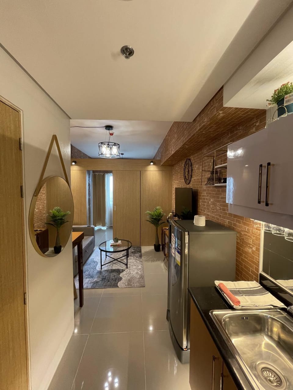 Kitchen or kitchenette