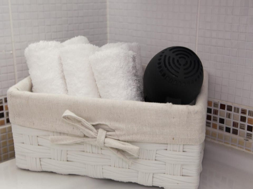 heating, heating, towels