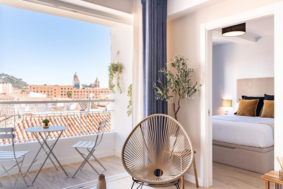 Balcony/Terrace, Living room