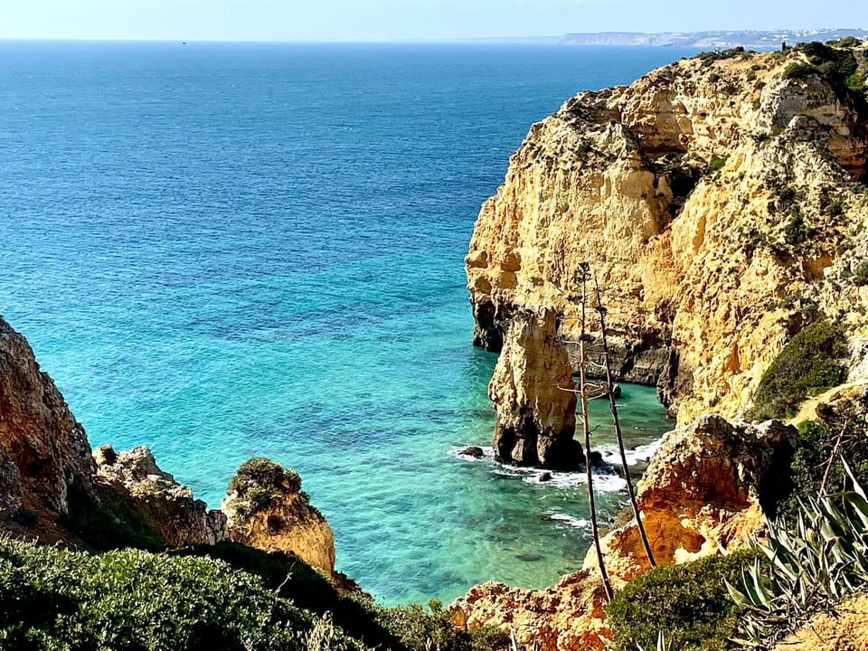 Nearby landmark, Natural landscape, Sea view