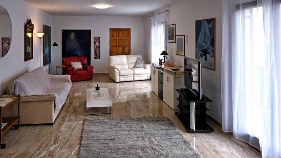 TV and multimedia, Living room