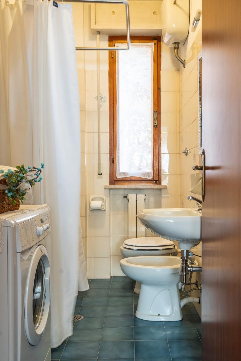 Toilet, Bathroom, bidet, washing machine