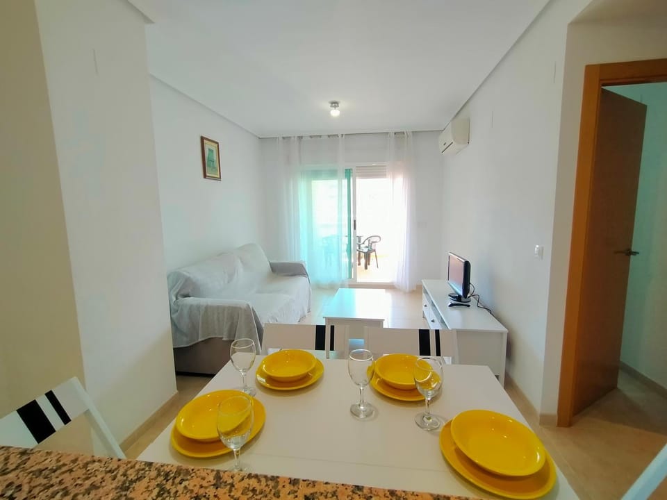 Living room, Dining area, air conditioner
