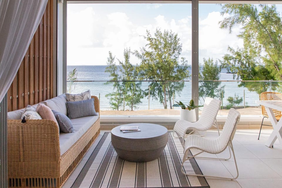 View (from property/room), Balcony/Terrace, Seating area
