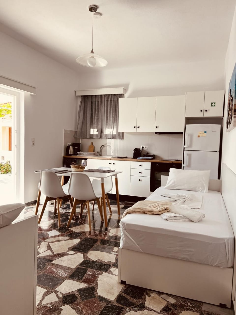 Alkisti's seaside apartments Apartment in Samos, Greece