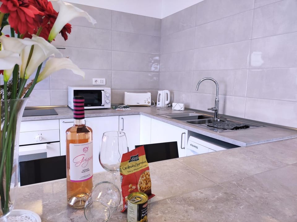 Decorative detail, minibar, toaster, kitchen
