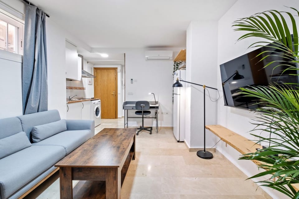 Communal lounge/ TV room, TV and multimedia, Kitchen or kitchenette, Seating area, minibar