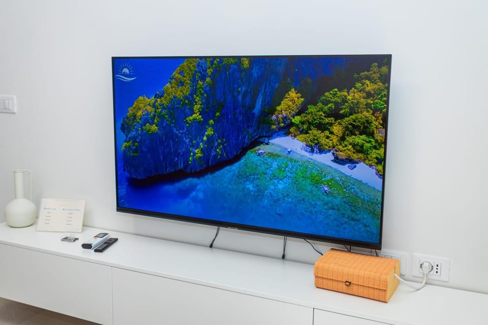 Communal lounge/ TV room, TV and multimedia, Evening entertainment