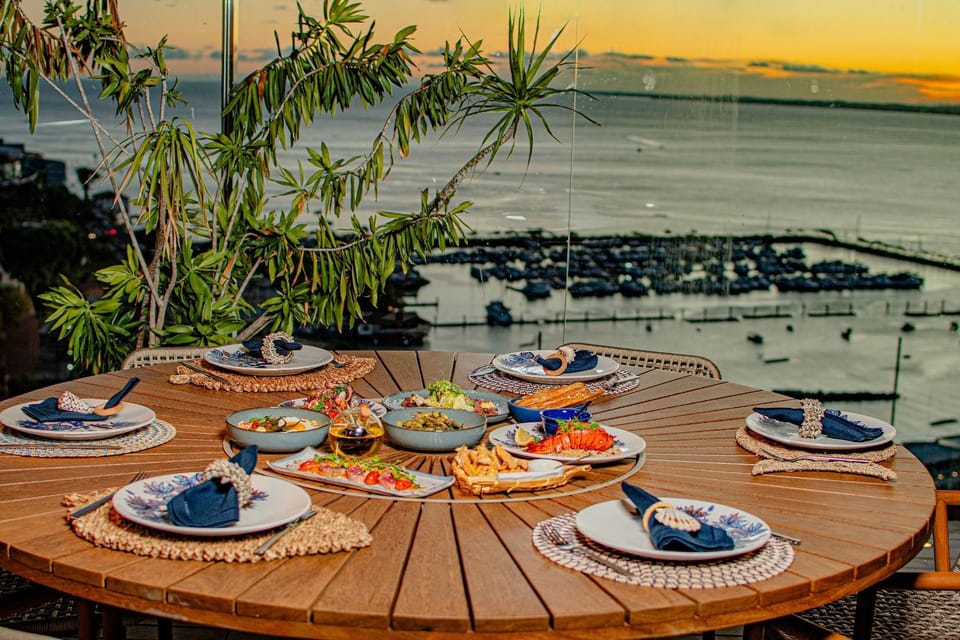 Restaurant/places to eat, Restaurant/places to eat