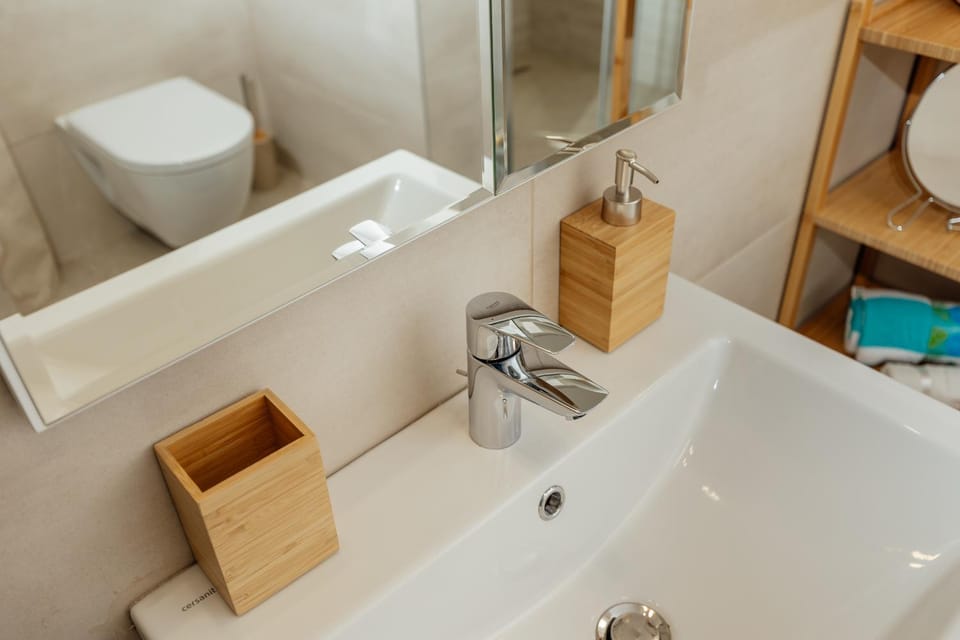 Toilet, Bathroom