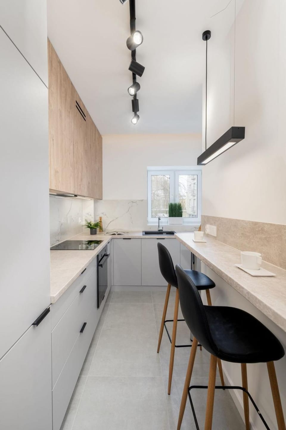 Kitchen or kitchenette, pet friendly, stove