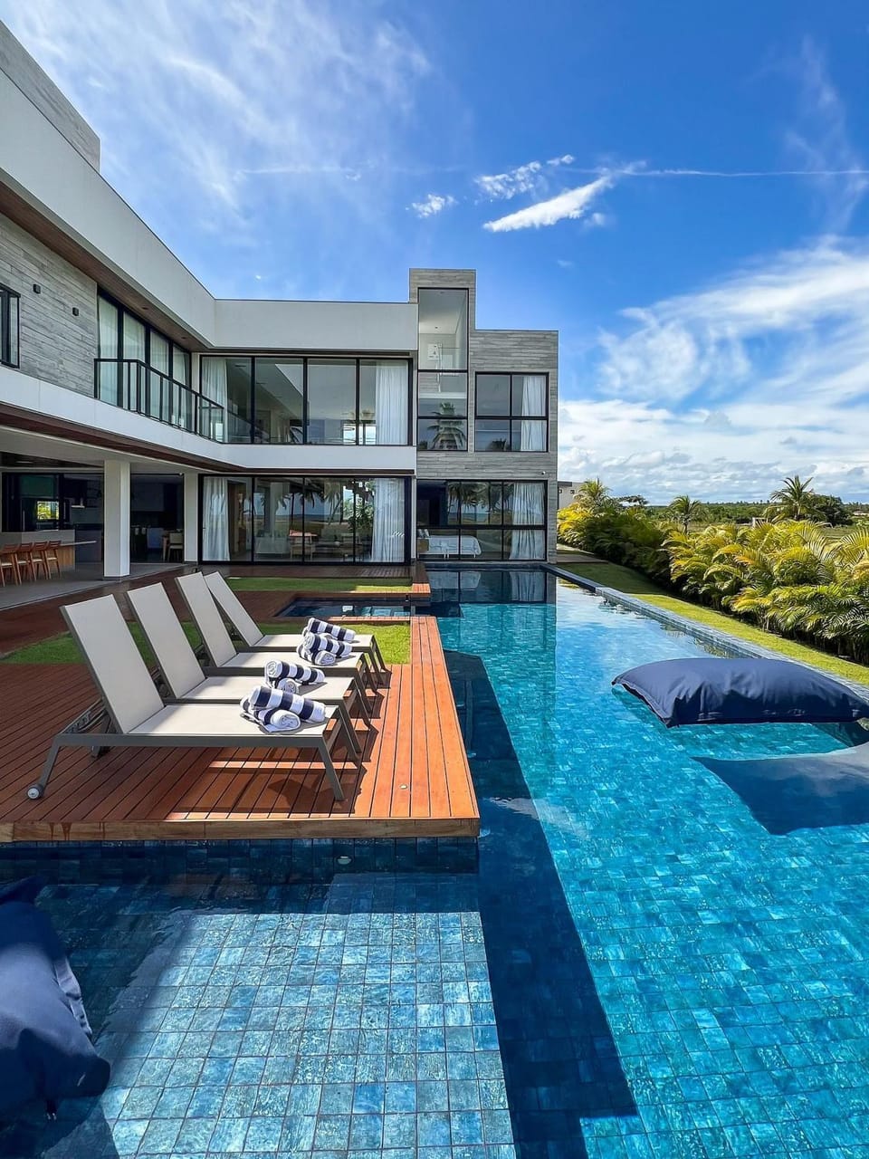Nossa Casa | Frente Mar, 5 Suítes Exclusivas House in State of Bahia