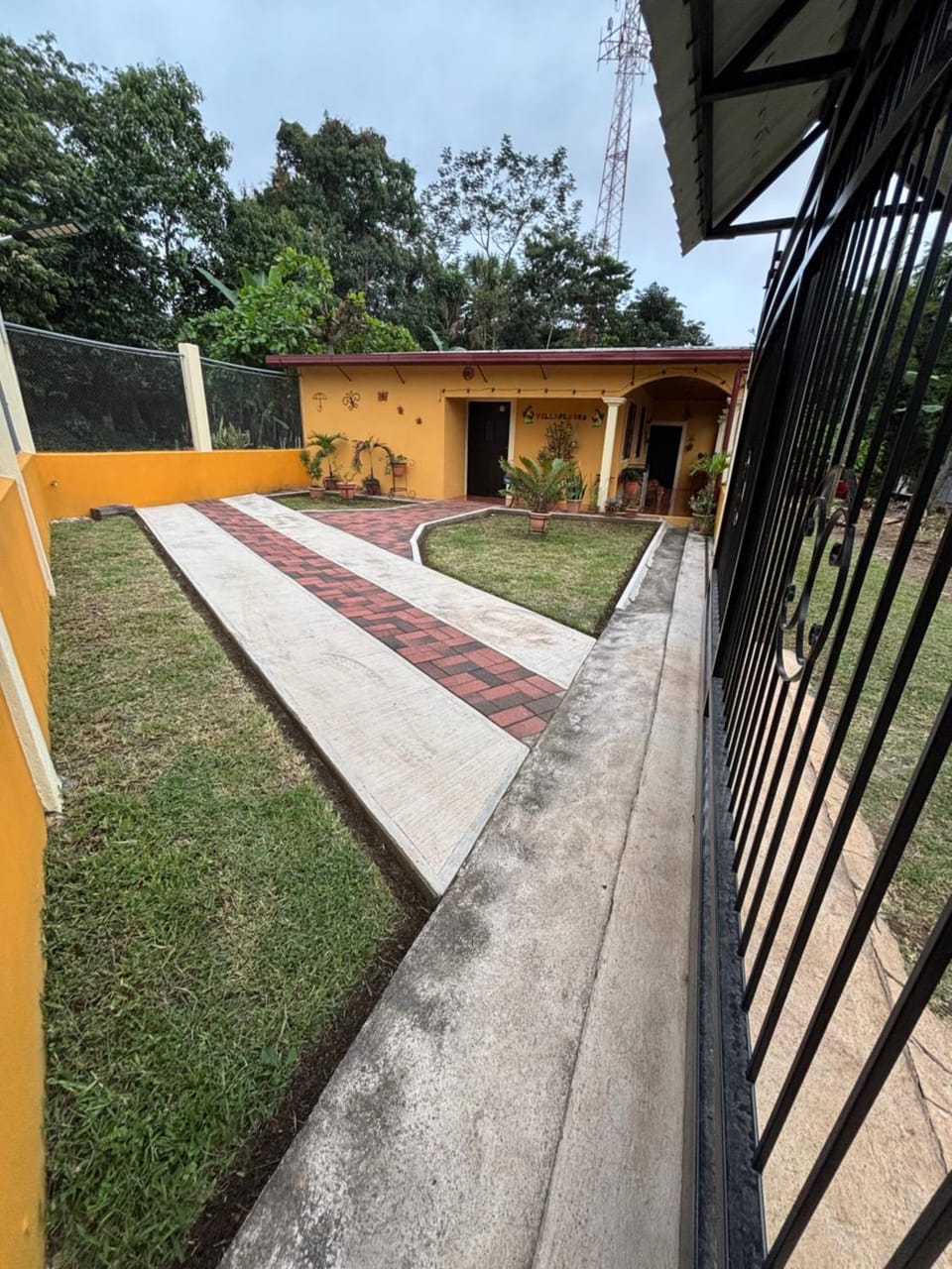 Casa Villaflores Zapotitlán House in Guatemala