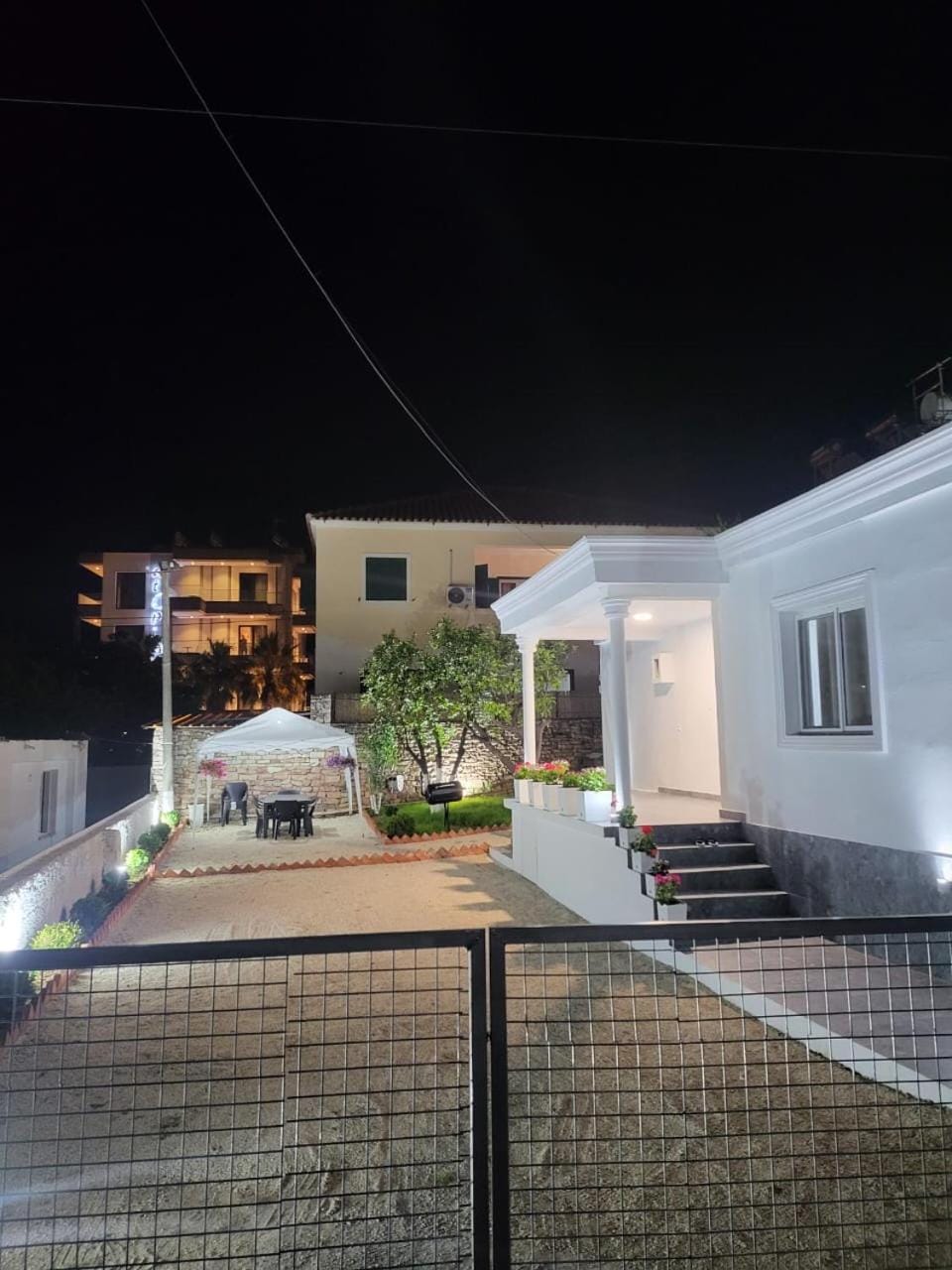 Vila Ademi Ksamil Villa in Ksamil