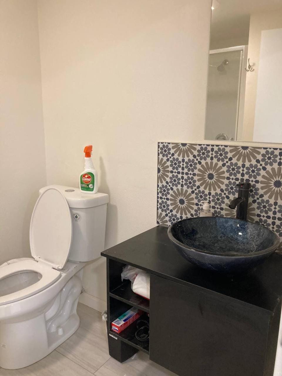 Separate Unit with 2 Bedrooms/One Bathroom in Pleasant Hill House in Pleasant Hill