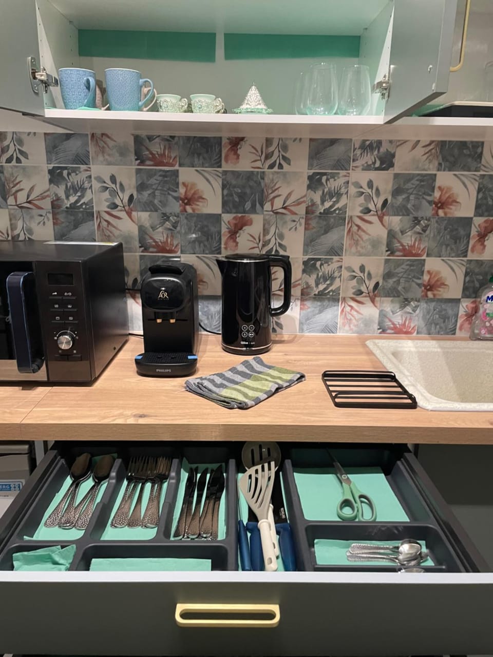 Coffee/tea facilities