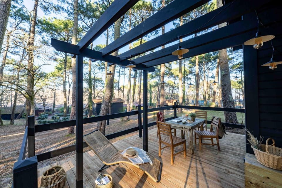 Day, Balcony/Terrace, Dining area, Garden view