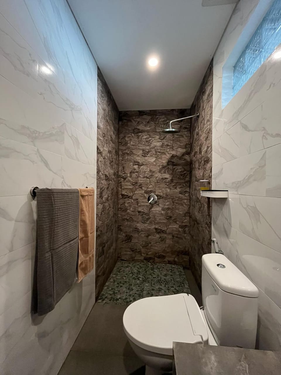 Shower, Toilet, Bathroom