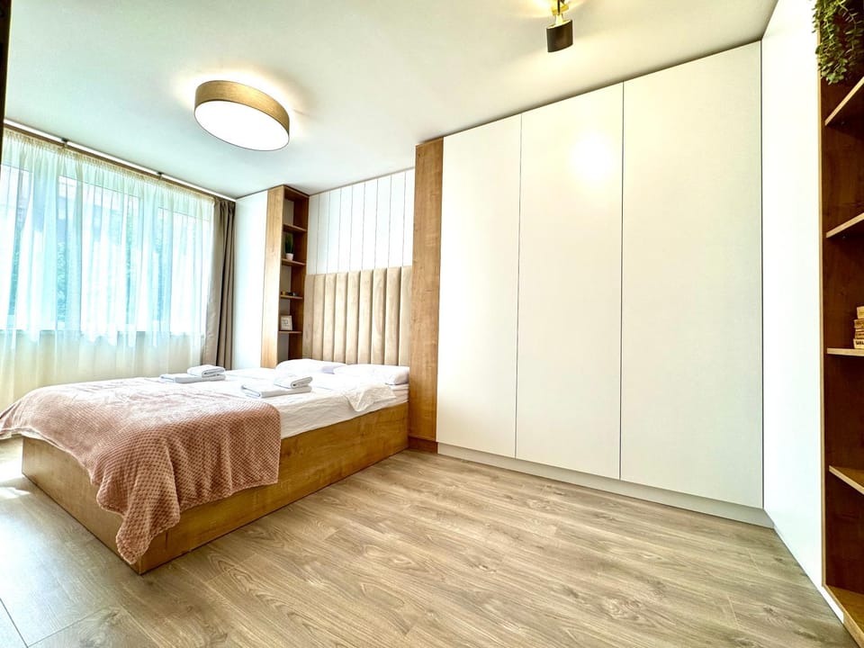 Bed, Photo of the whole room, Bedroom, towels, wardrobe