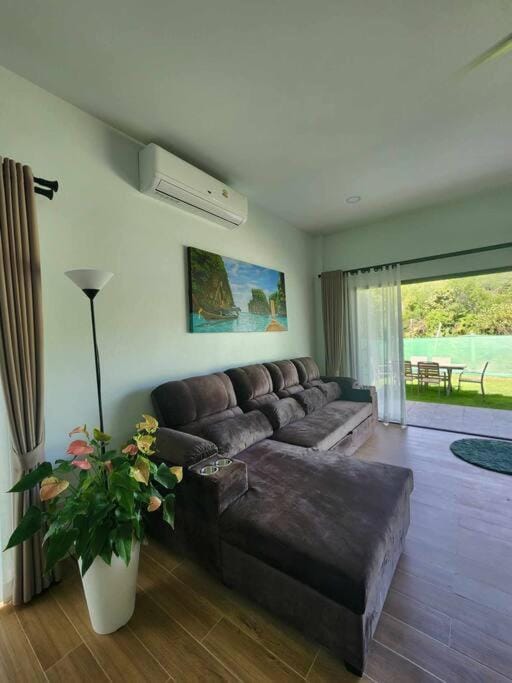 LantAmor Villas and Studios Villa in Sala Dan