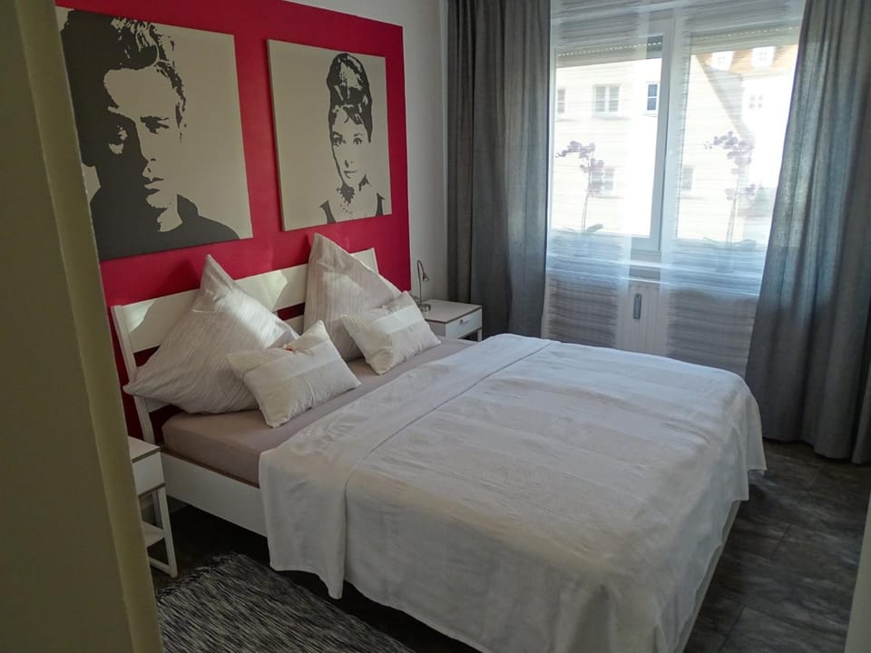 Decorative detail, Bedroom
