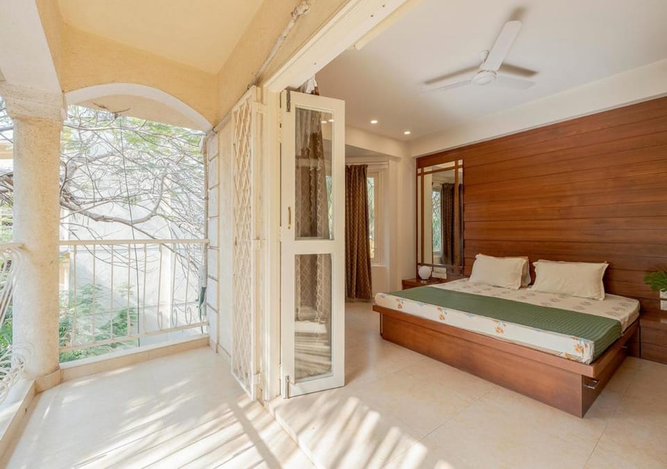 Bed, Balcony/Terrace, Bedroom
