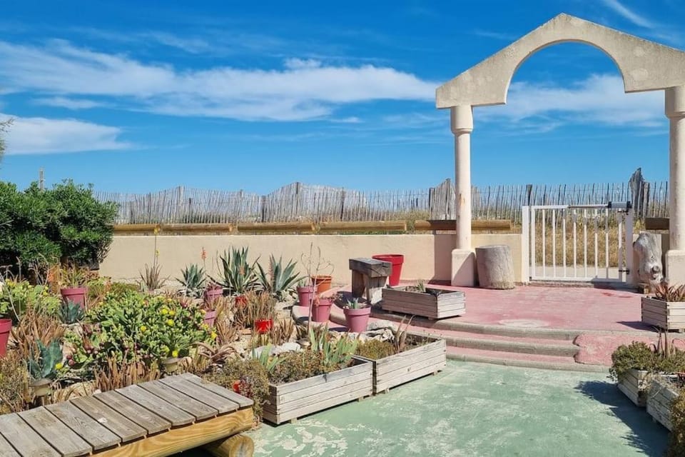 Chez Laura et Benjamin ! Maison à la plage climatisée House in Occitanie