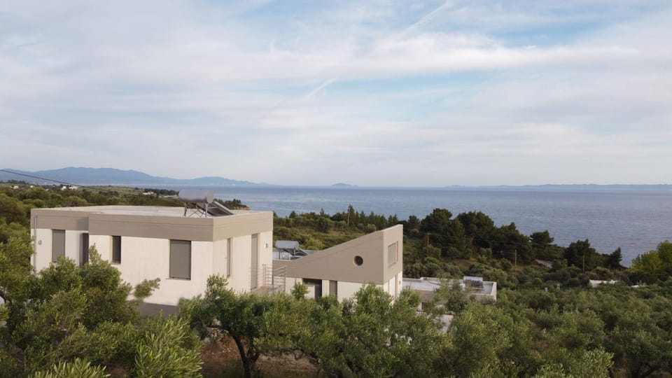 Property building, Day, Natural landscape, View (from property/room), Garden view, Sea view
