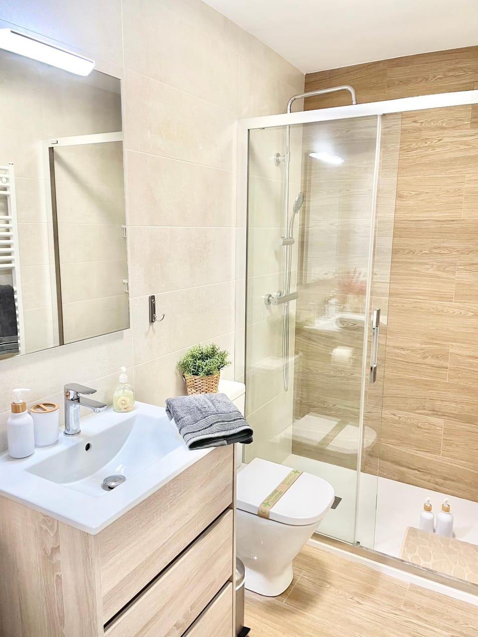 Apartamento Zarracina Centro Apartment in Gijón