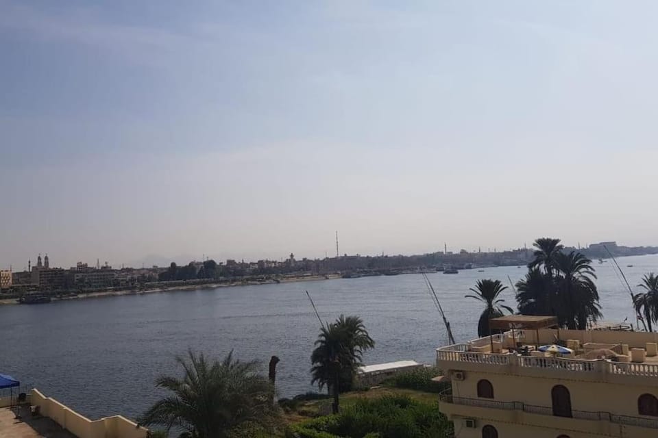 El Minaa Residents 5 Apartment in Luxor
