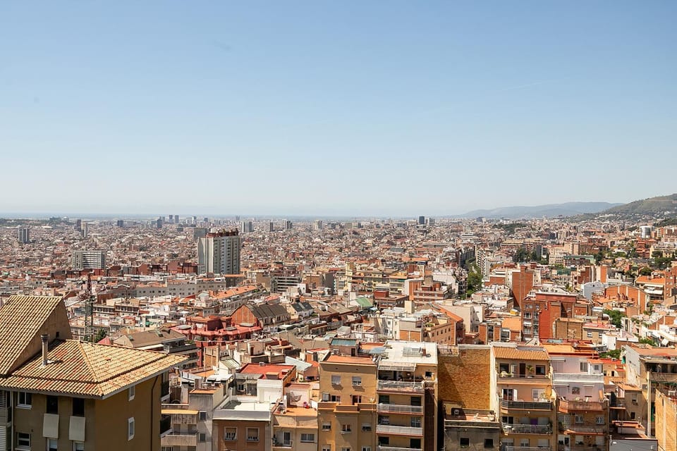 City view, City view, Sea view, Sea view