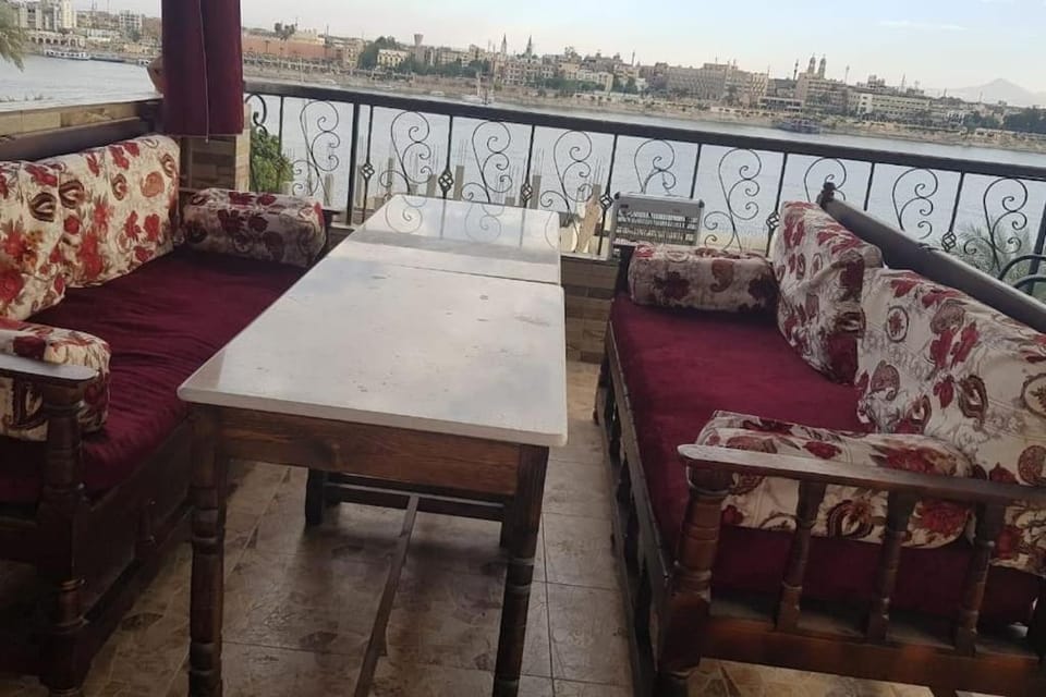 Elminaa Residents 3 Apartment in Luxor