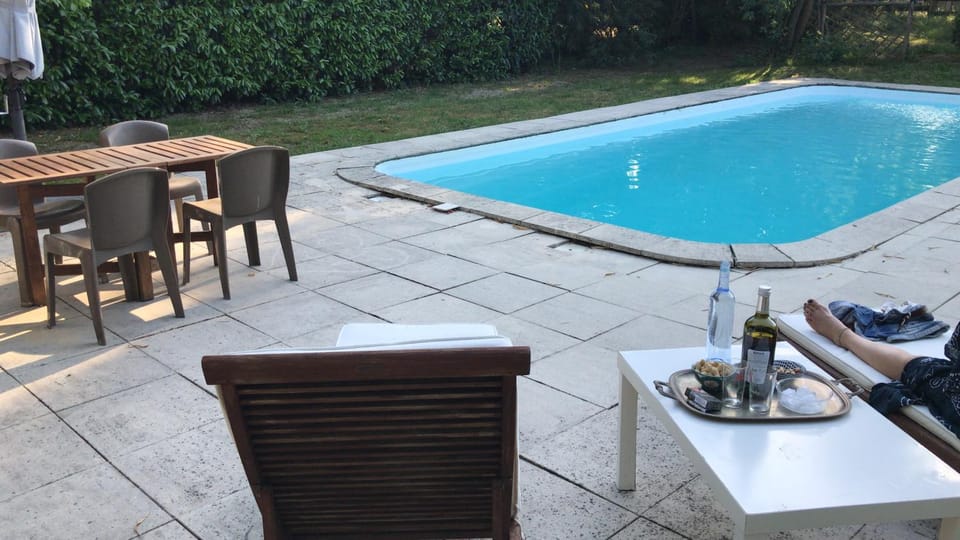 Swimming pool, Swimming pool