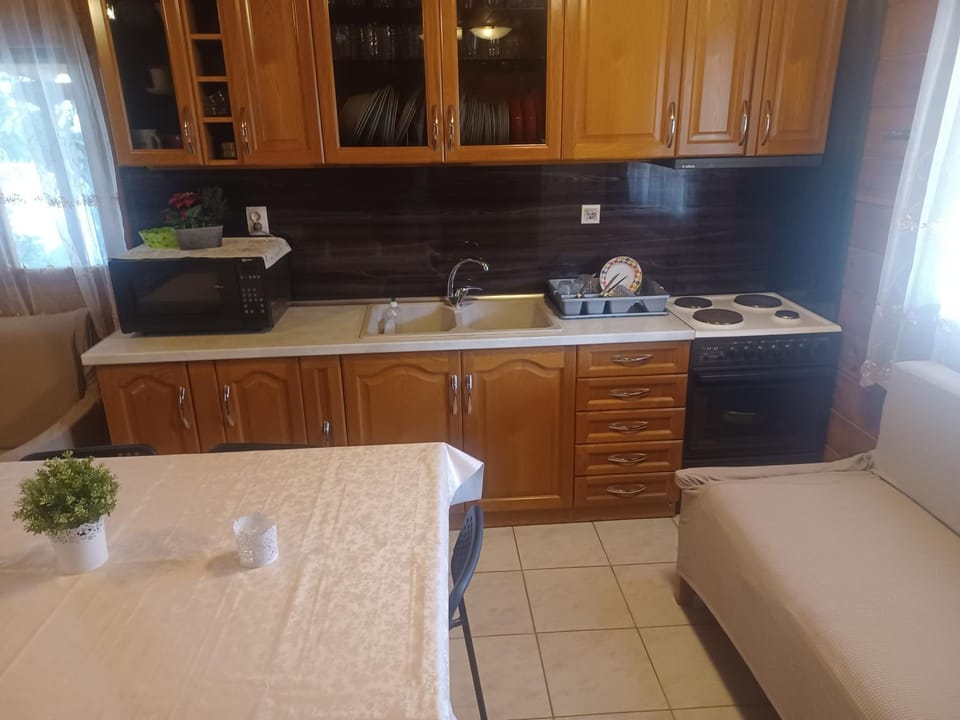 garden villa Villa in Decentralized Administration of Macedonia and Thrace