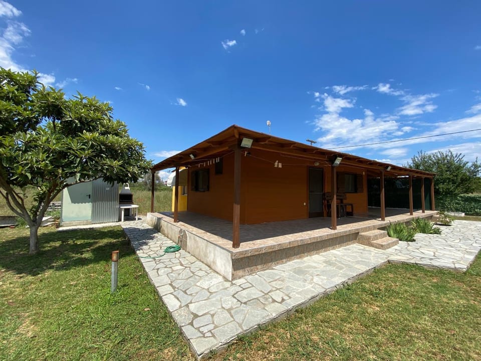 garden villa Villa in Decentralized Administration of Macedonia and Thrace