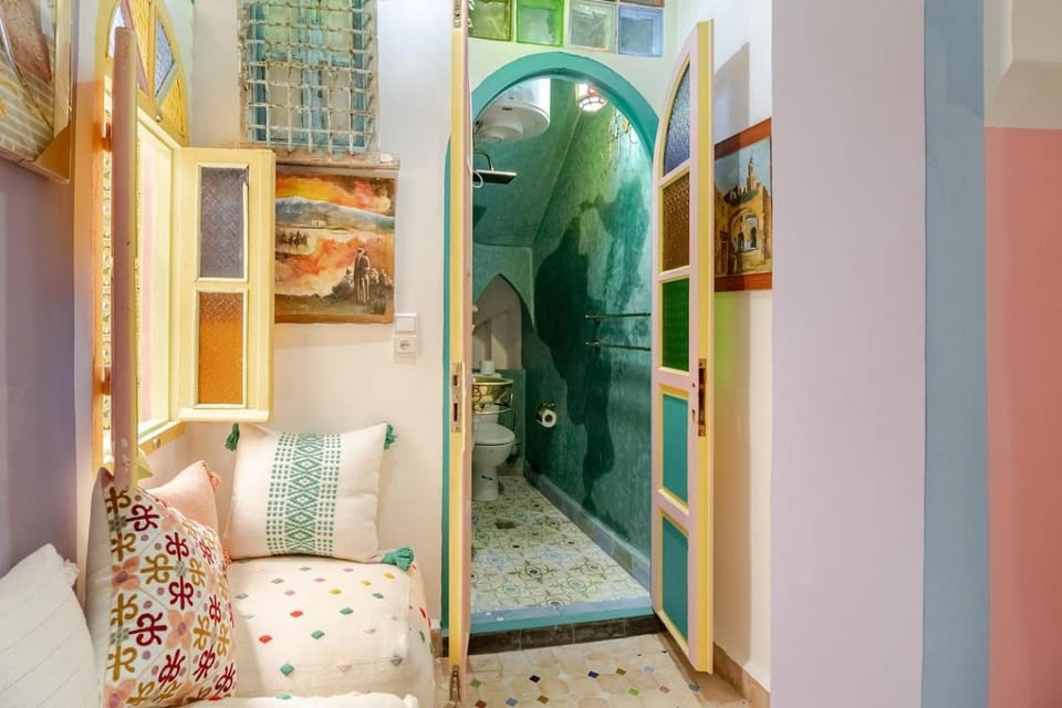 Shower, Bathroom, Seating area