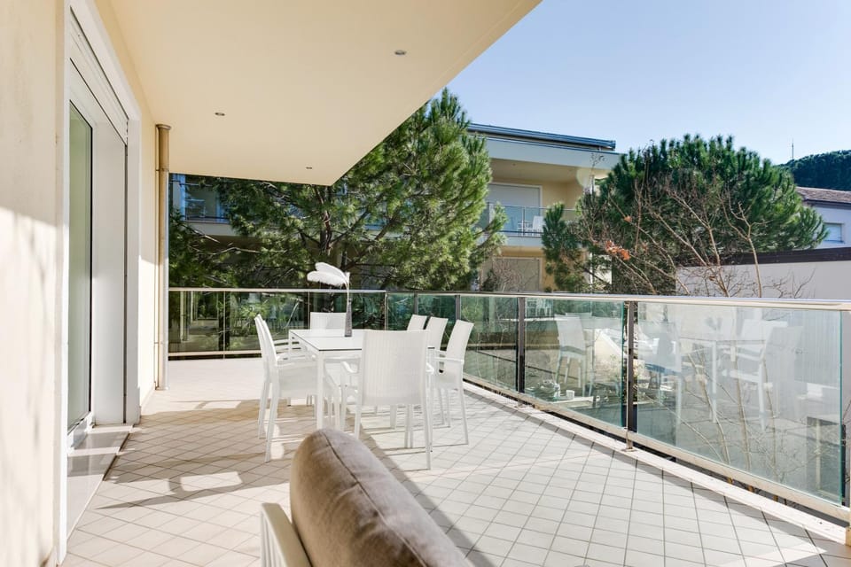 Patio, View (from property/room), Balcony/Terrace, Dining area