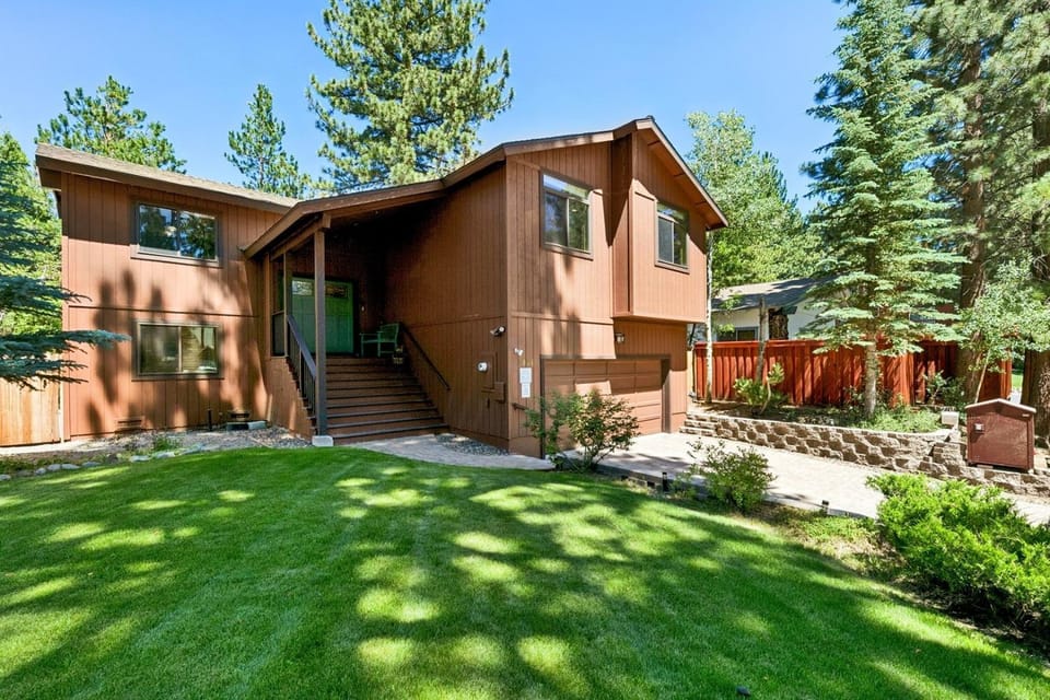 Springwood Drive Holiday home 3 House in South Lake Tahoe