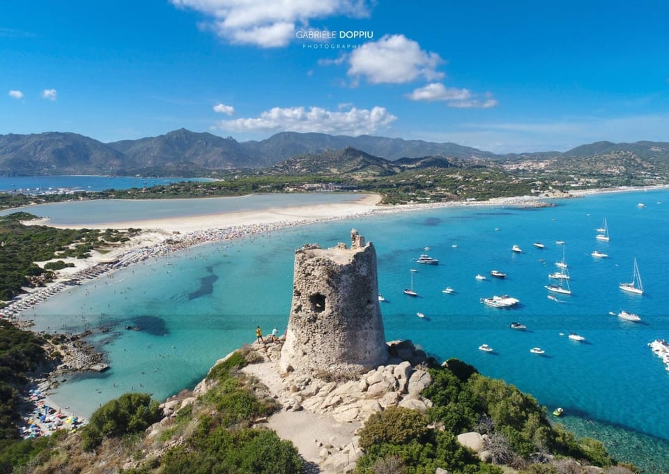 Nearby landmark, Beach