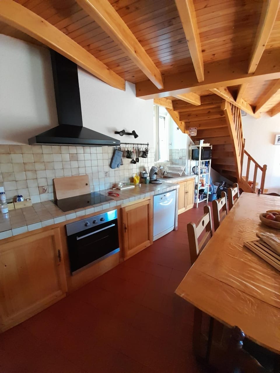 Dining area, dishwasher, minibar, pet friendly, stove