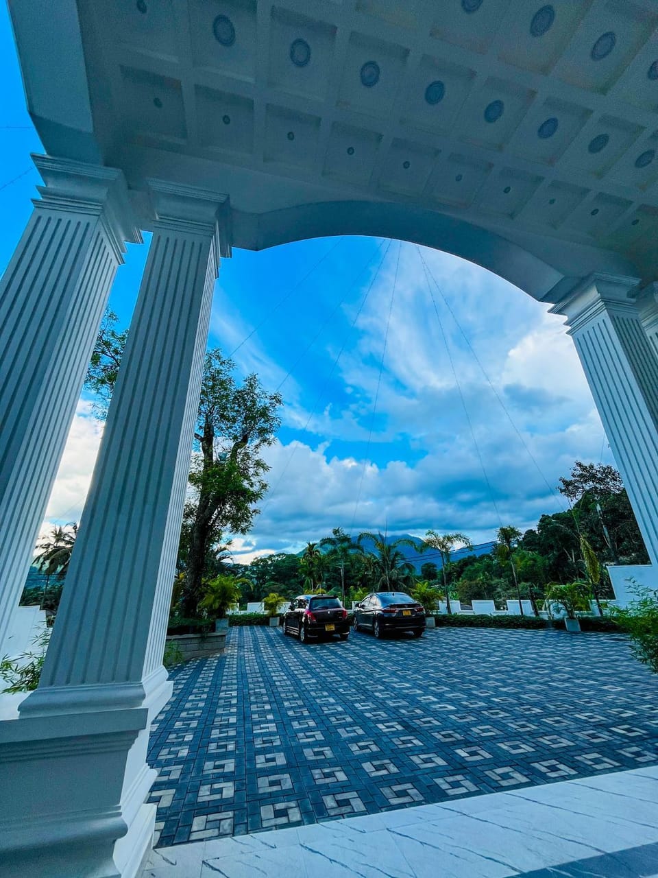Mountain view, Location, Parking