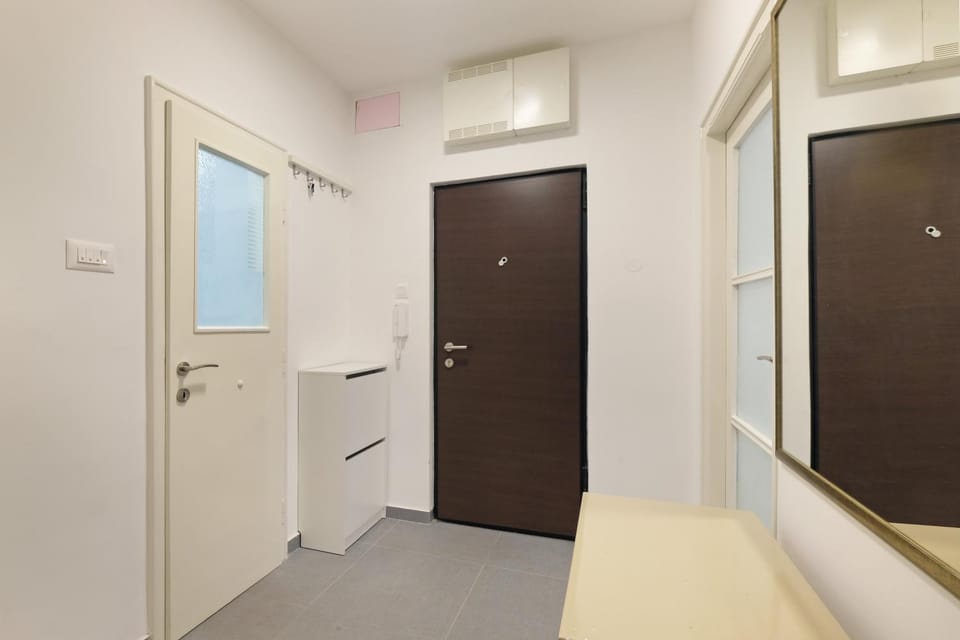 Toilet, Bedroom
