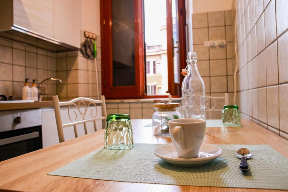 Kitchen or kitchenette, kitchen