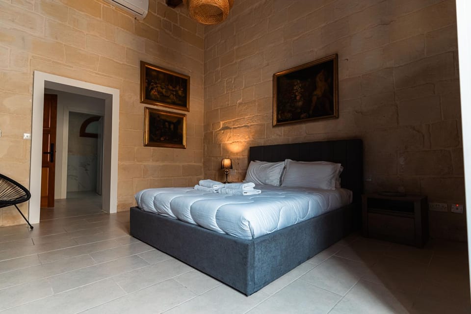 Suite 6 at Palazzo Seraphim Boutique living in St Julians Bed and Breakfast in Saint Julians