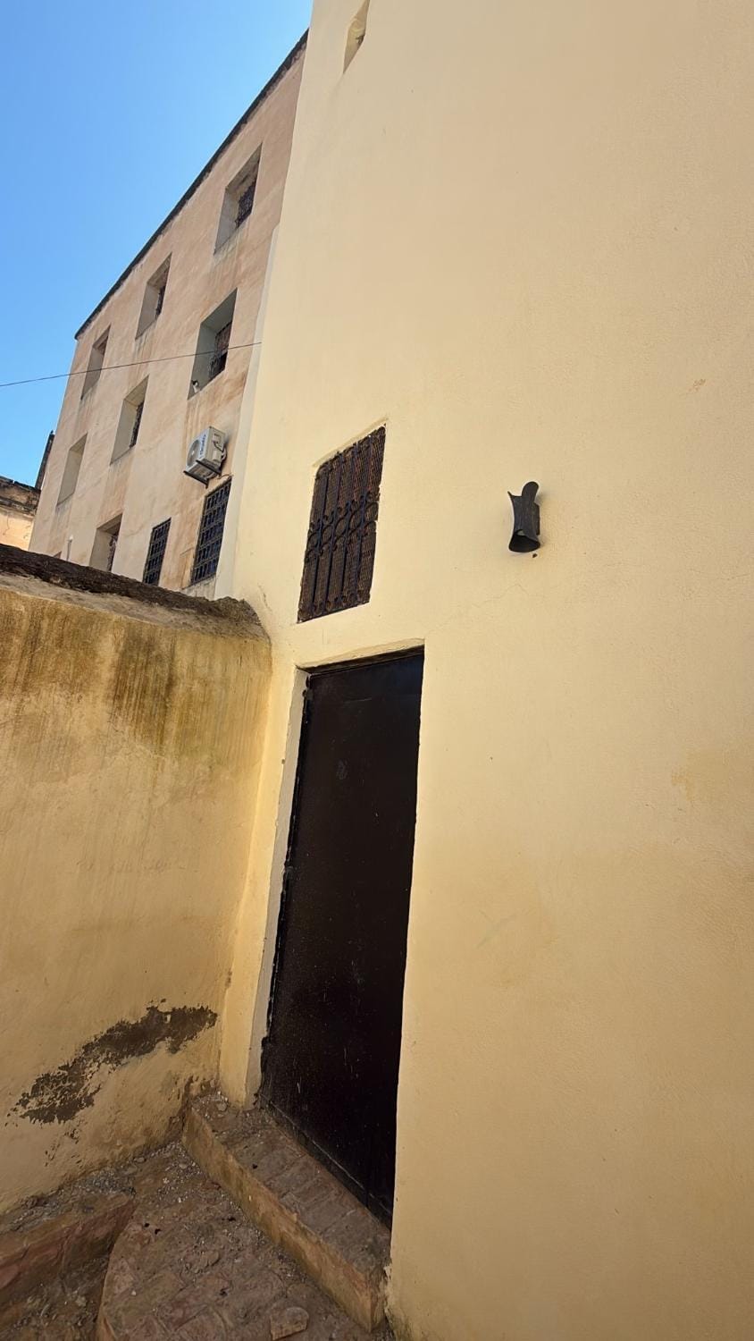 Esc 3 Apartment in Fes